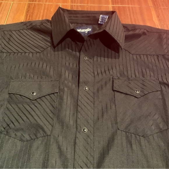 Wrangler Men’s Black Striped Western Pearl Snap Button Up Shirt Size XL - Picture 4 of 9